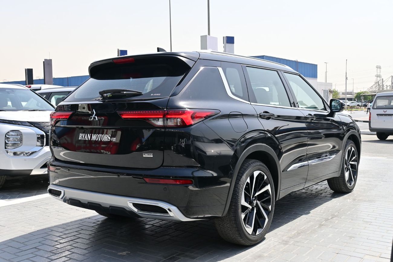 ميتسوبيشي آوتلاندر Mitsubishi Outlander P-Line 2.5L Petrol 4WD, Model 2025, Color Black