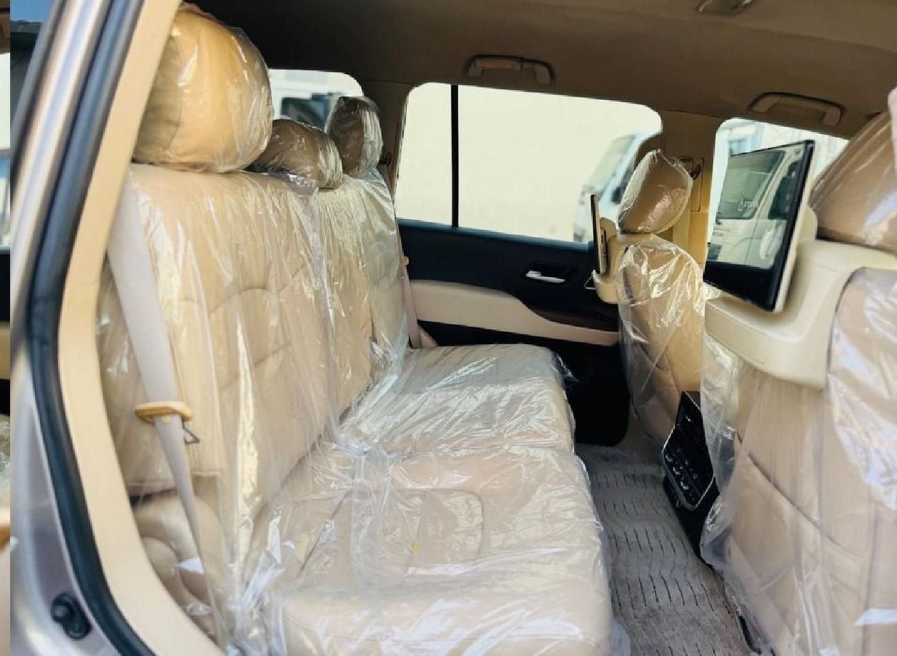 Toyota Land Cruiser 2018 Model Facelift To 2025 Shape Exterior and Interior Both