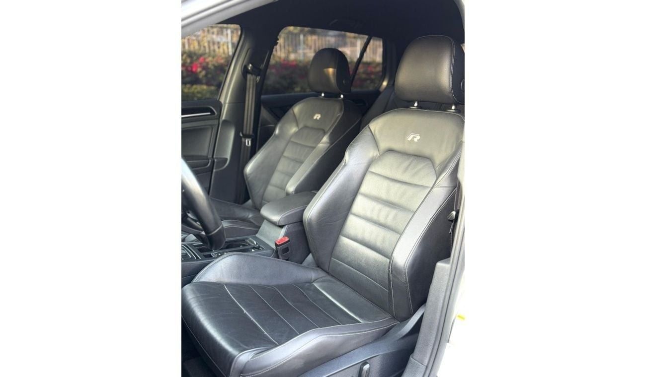 فولكس واجن جولف ار