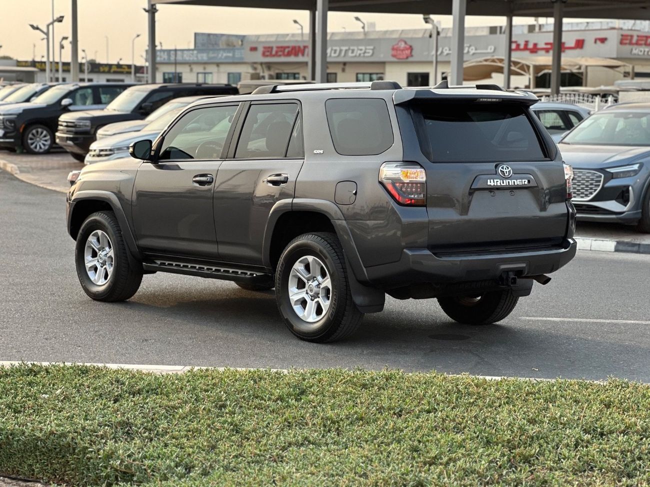 Toyota 4Runner SR5 premium 4WD 2019