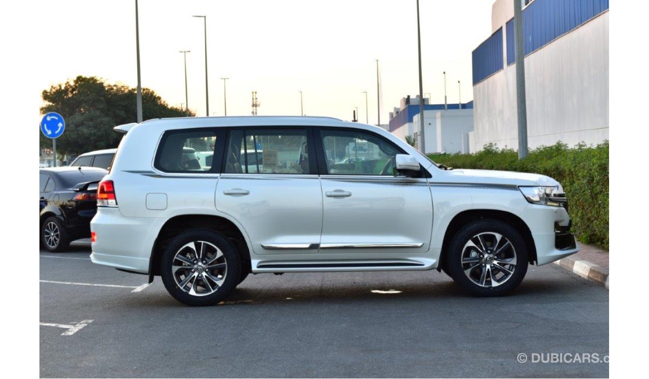 Toyota Land Cruiser 200 PLATINUM  GX-R V8 4.5L TURBO DIESEL  AUTOMATIC WITH KDSS