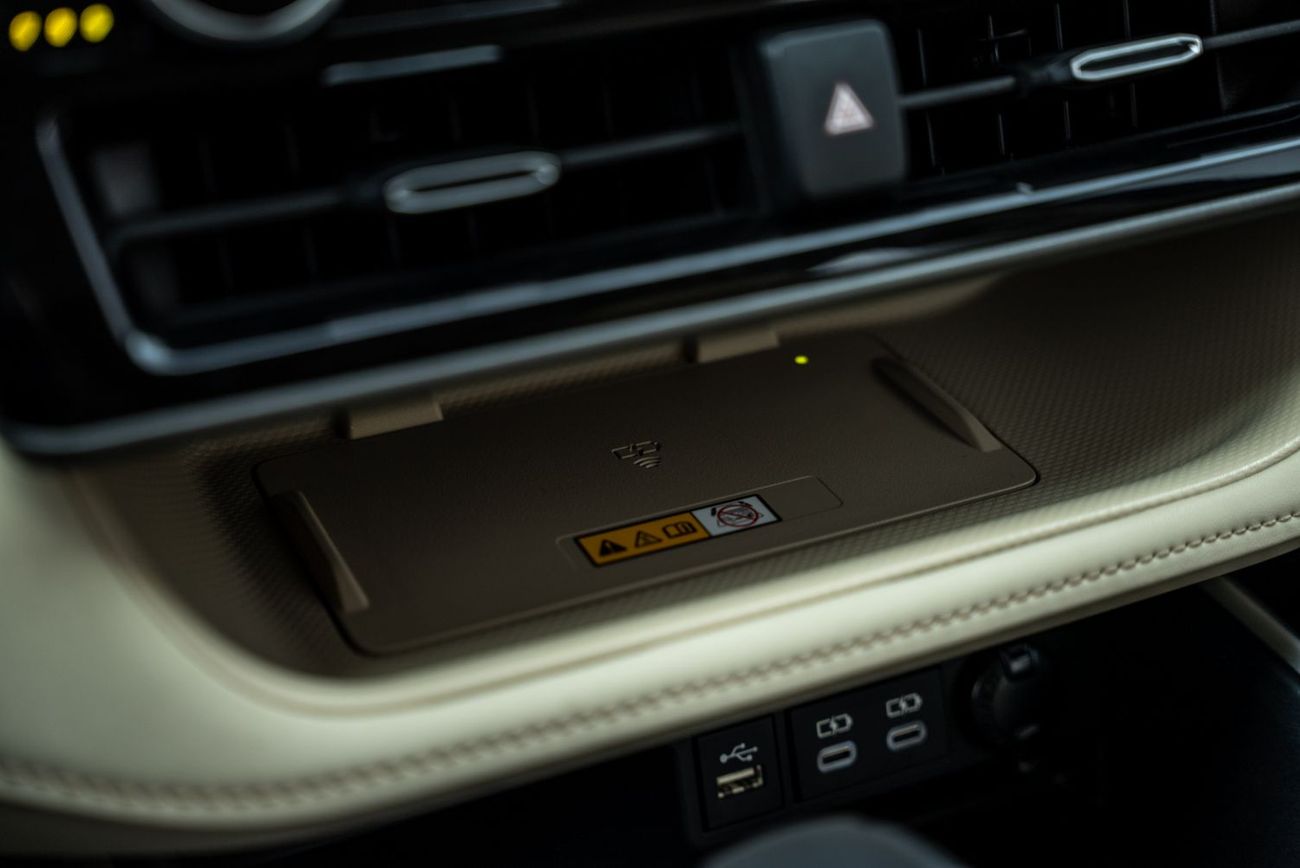 Toyota Highlander VXR 2.5L Hybrid 2023 Agency Warranty Full Service History GCC