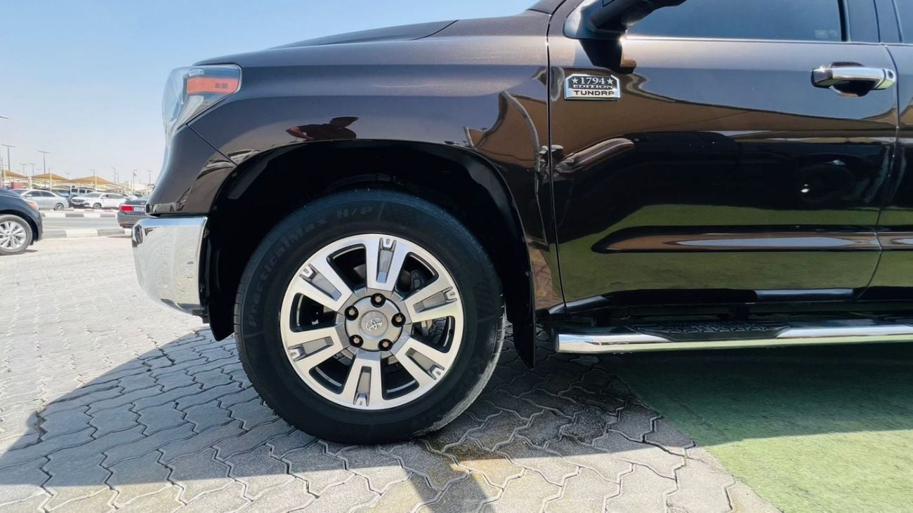 Toyota Tundra TOYOTA TUNDRA 2020.ENGINE 5.7L/V8