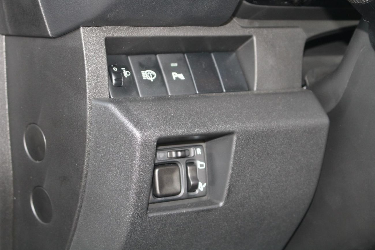 Suzuki Jimny LHD - SUZUKI JIMNY 1.5L PETROL 4WD 5DOOR GLX AUTOMATIC