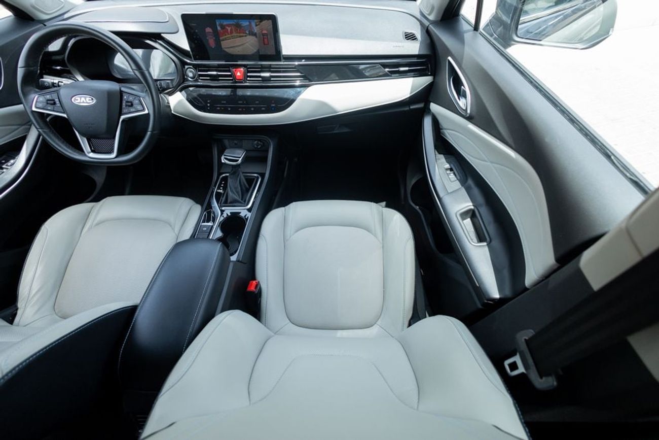 JAC JS4 JAC JS4 Turbo 2023 GCC under Agency Warranty with Flexible Down-Payment.