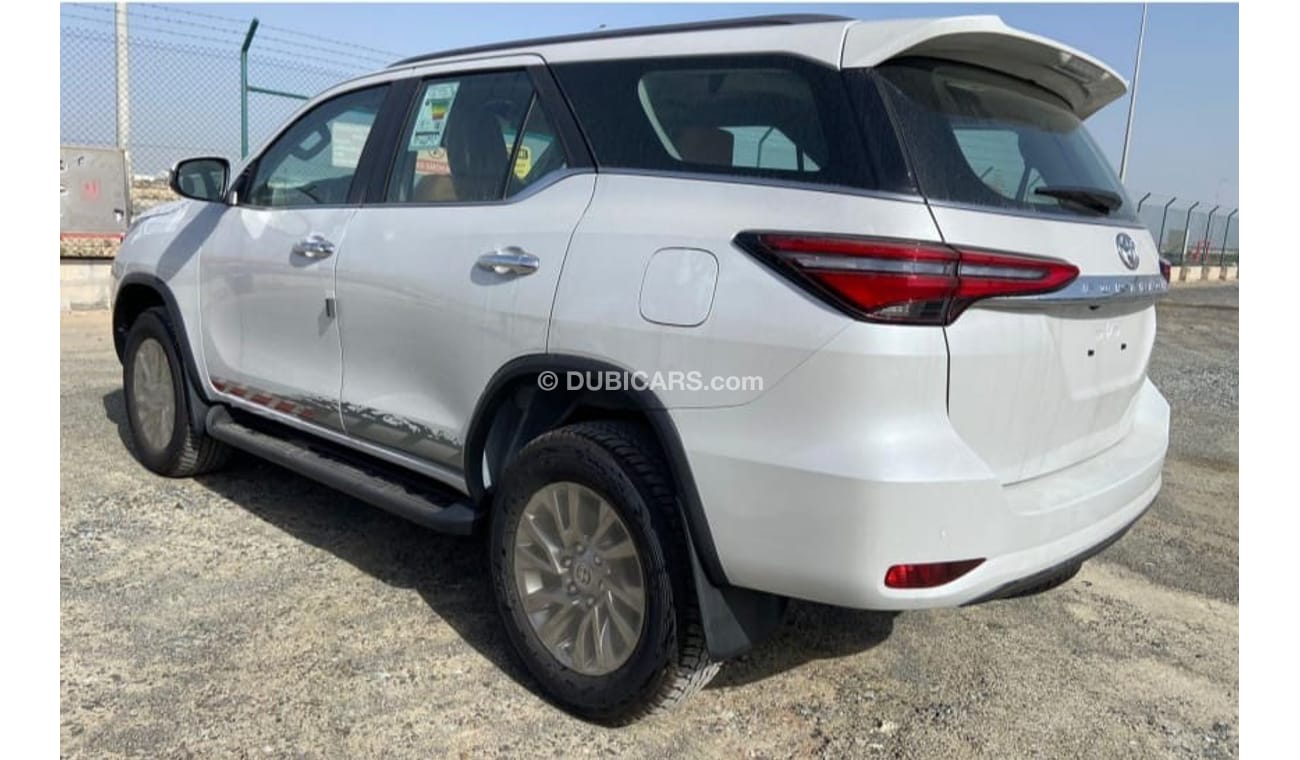 Toyota Fortuner TOYOTA FORTUNER 2.8L DSL  4/4 FULL OPTION 2023