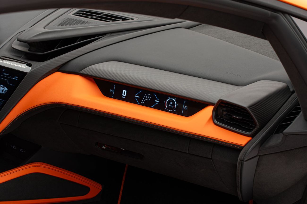 Lamborghini Revuelto Lamborghini Revuelto I Lease To Own I Brand New I Ad Personam I Warranty