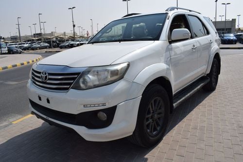 Toyota Fortuner Toyota Fortuner TRD Sportivo 4.0L,model:2015