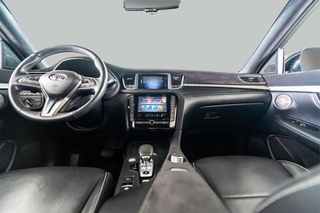 Infiniti QX50 LUXE 2.0
