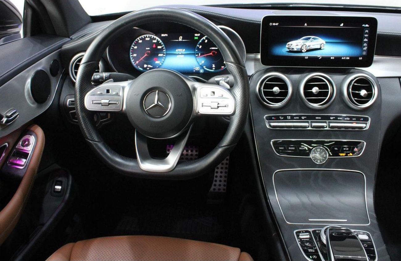 Mercedes-Benz C 200 C200 // GCC