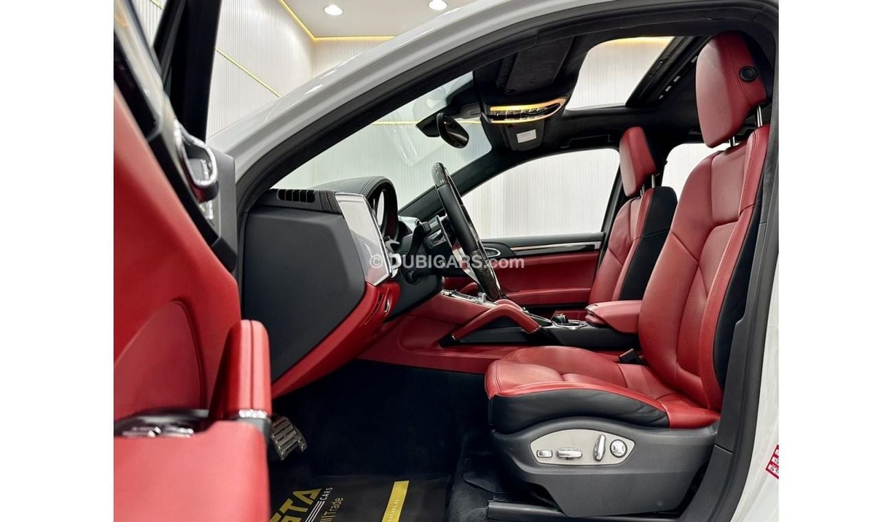 Porsche Cayenne 2015 Porsche Cayenne S, Full Porsche Service History, Low Kms, GCC