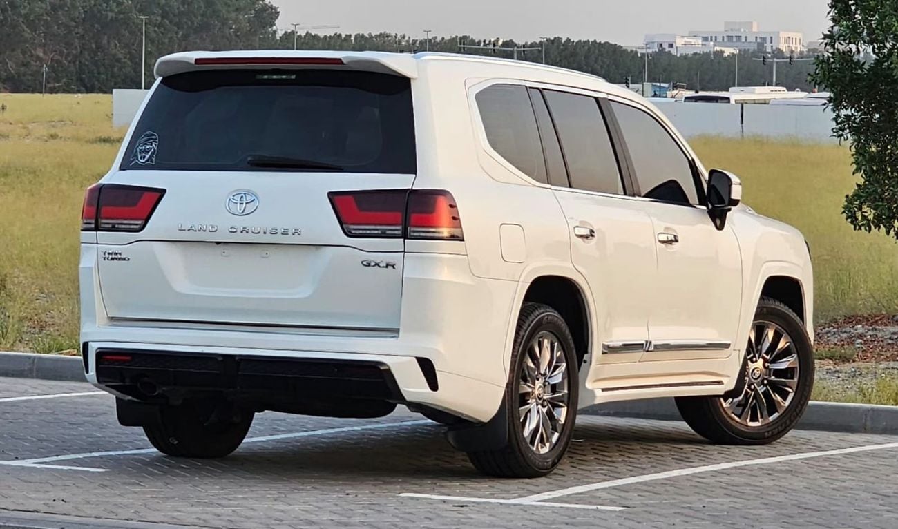 Toyota Land Cruiser GXR