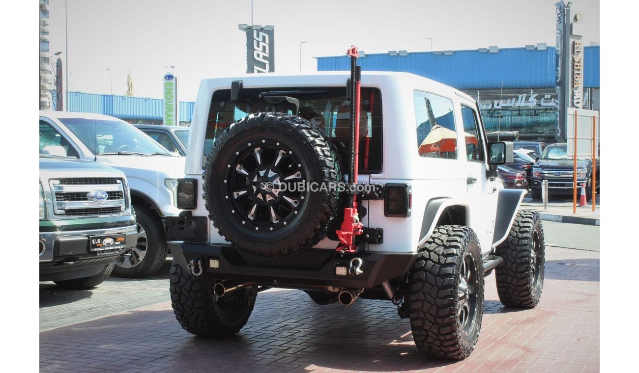 Jeep Wrangler Mountain Ranger LIFTED AND MODIFIED