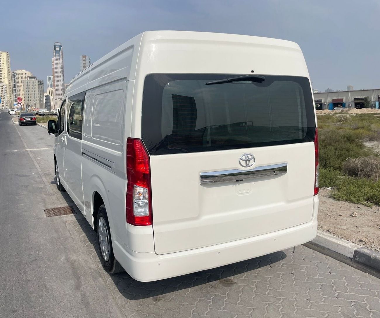 Toyota Hiace RIGHT HAND DRIVE ONLY FOR EXPORT 2WD DIESEL