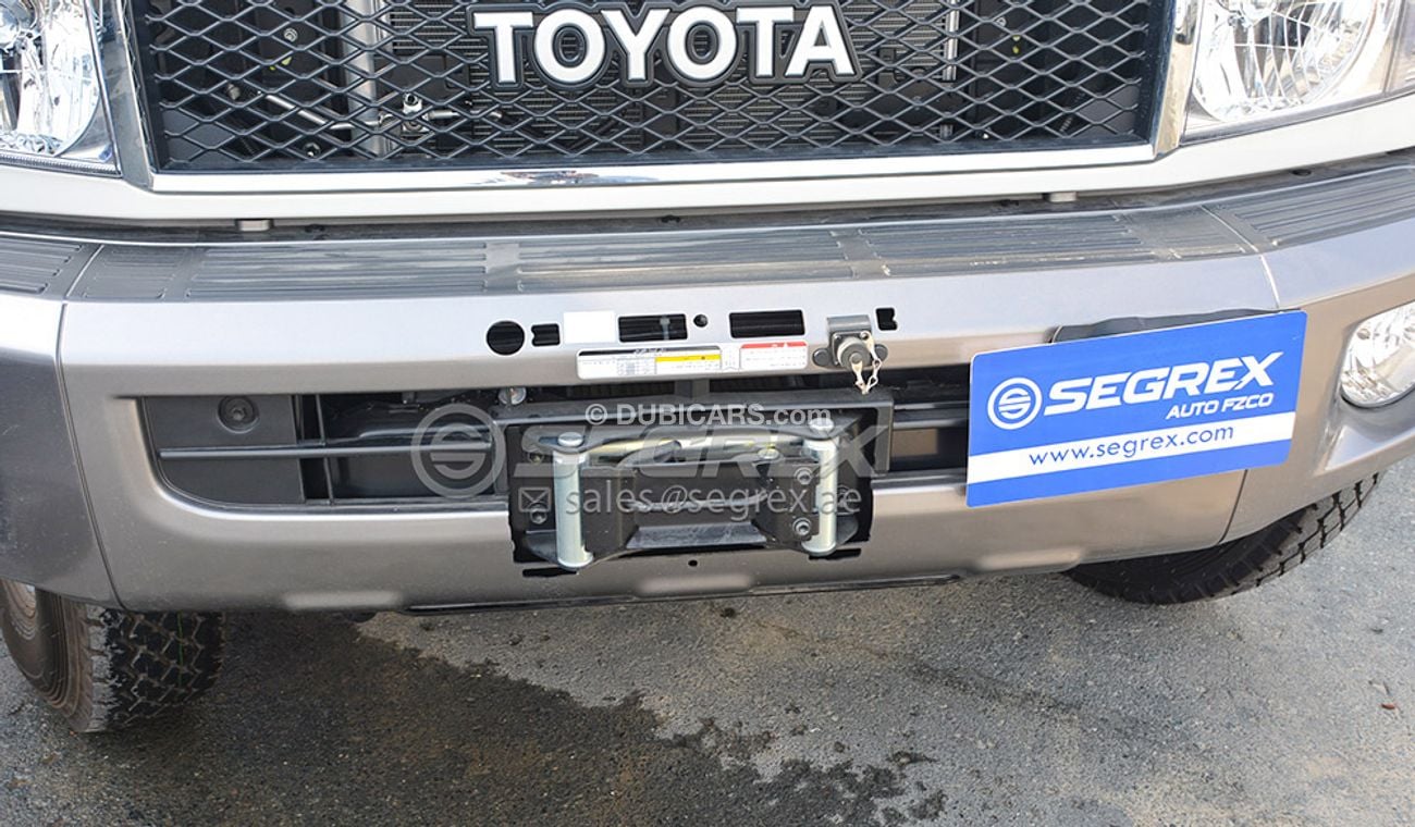 Toyota Land Cruiser 2020 MODEL 78 HARDTOP WITH WINCH. PETROL/ ESSENCE' LE VEHICULE TOUT TERRAIN