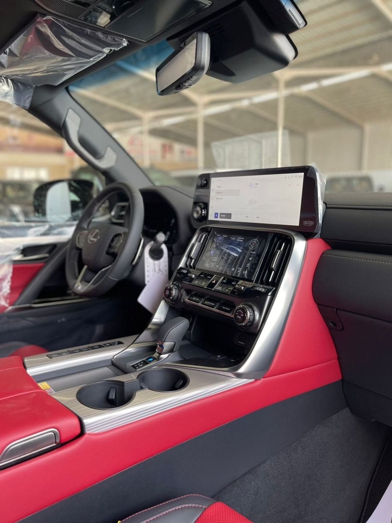 لكزس LX 700h F SPORT