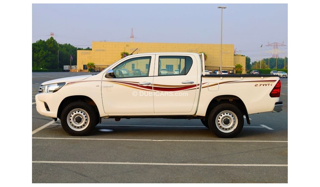 تويوتا هيلوكس GL 2019 2.7L 4X4 DOUBLE CAB A/T PETROL | GCC SPECS - LIKE NEW CONDITION READY TO DRIVE