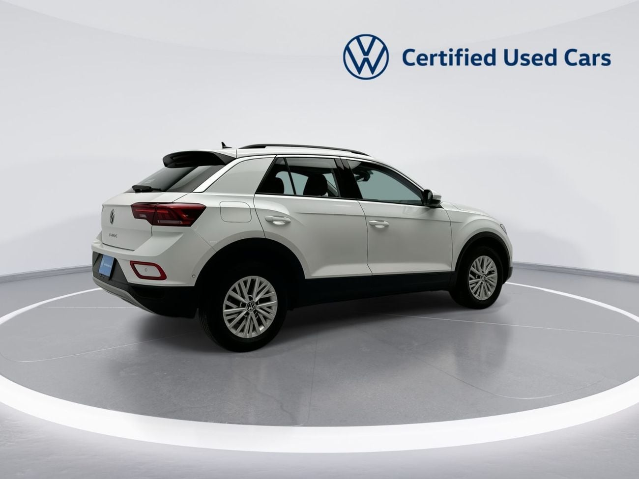 Volkswagen T-ROC LIFE with Camera 1.4L | Adaptive Cruise Control | VW Certified