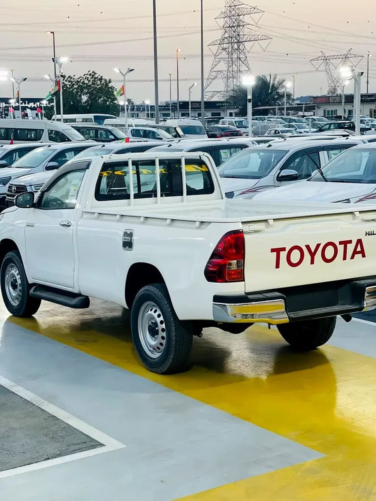 Toyota Hilux GL 2.8L DIESEL GCC Specs