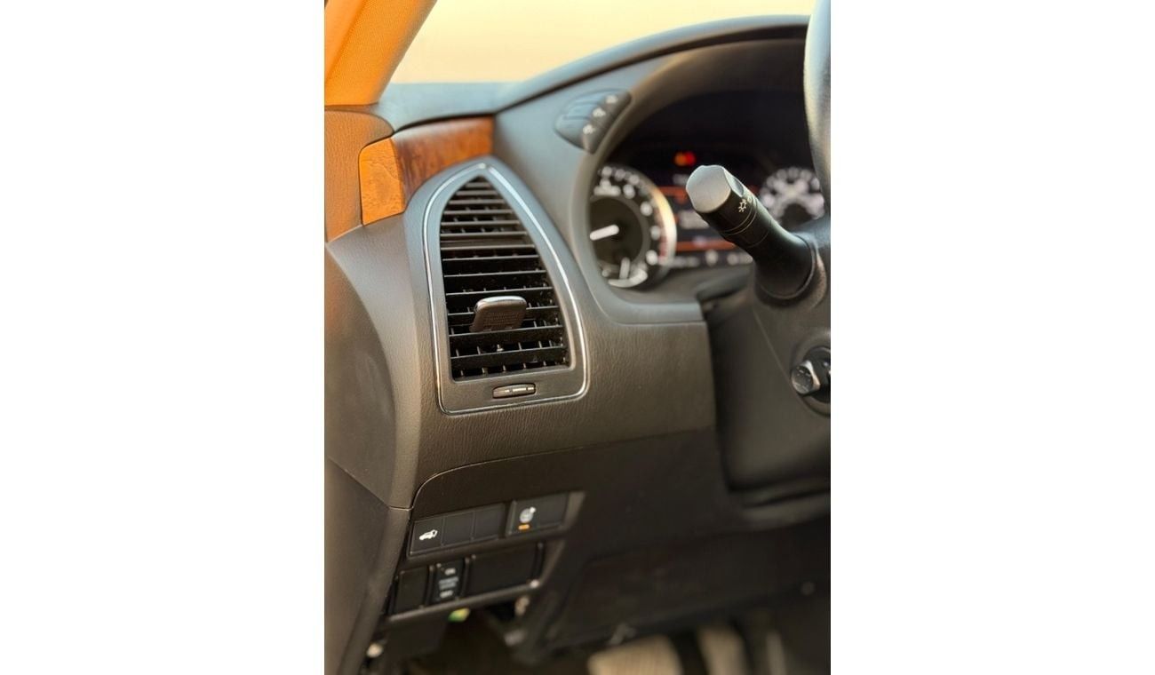 Nissan Armada Nissan Armada Platinum 2021