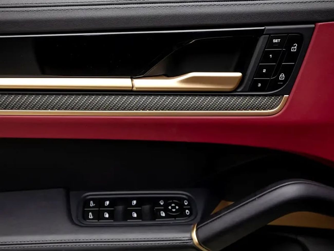 بورش كايان Turbo GT