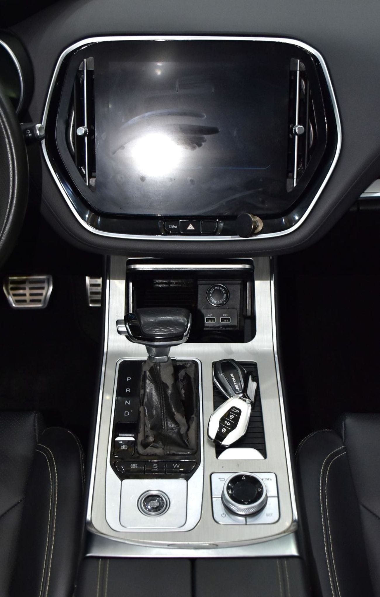 Jetour X70 EXCELLENT DEAL for our Jetour X70 ( 2024 Model ) in Black Color GCC Specs