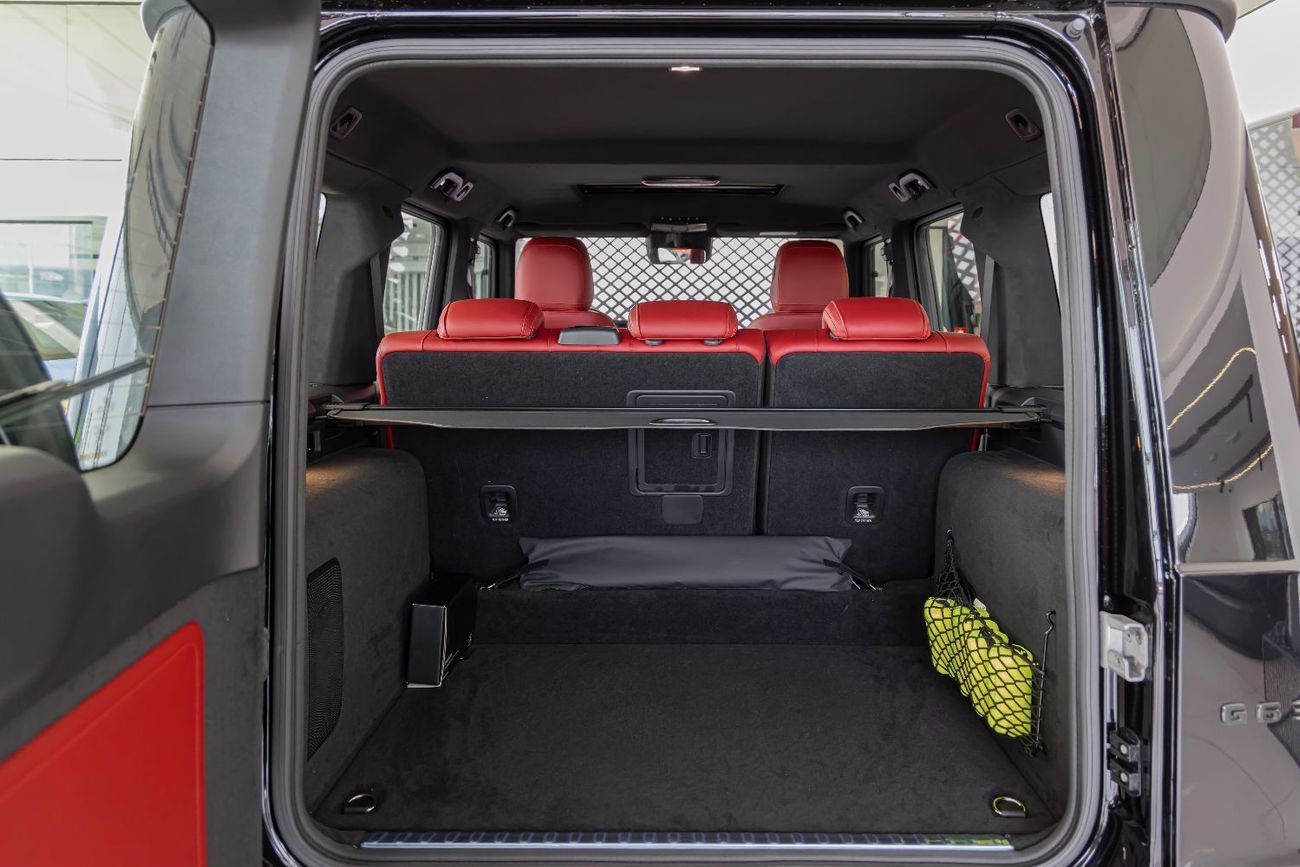 مرسيدس بنز G 63 AMG 4MATIC SUV Mercedes G63 AMG - Double Night Package - Fully Loaded- Carbon Fiber Interior - 2025