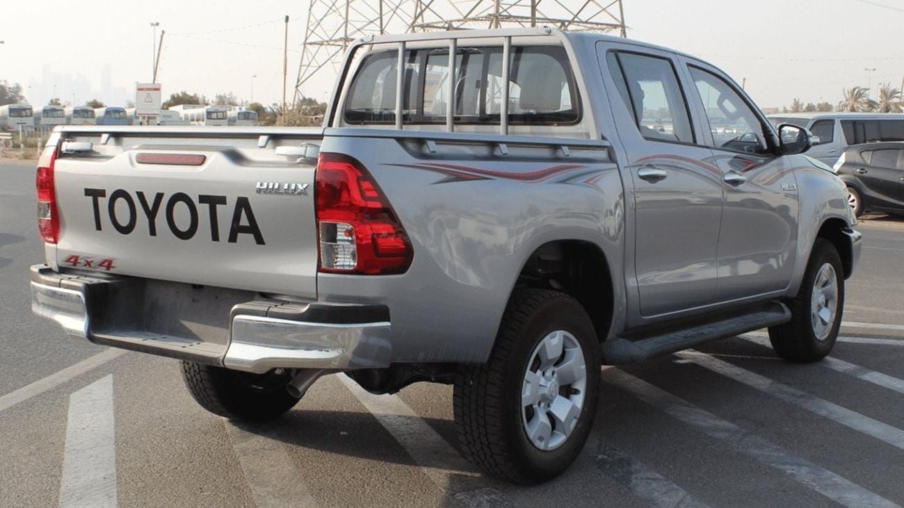 Toyota Hilux SGLX HILUX 2.4L AT DIESEL MED OPTION