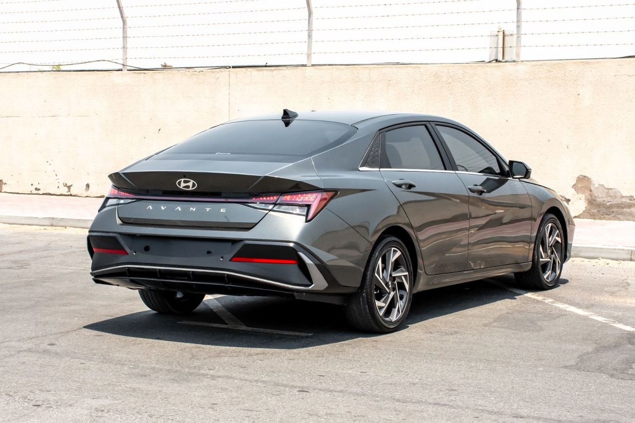 Hyundai Avante — фото 5