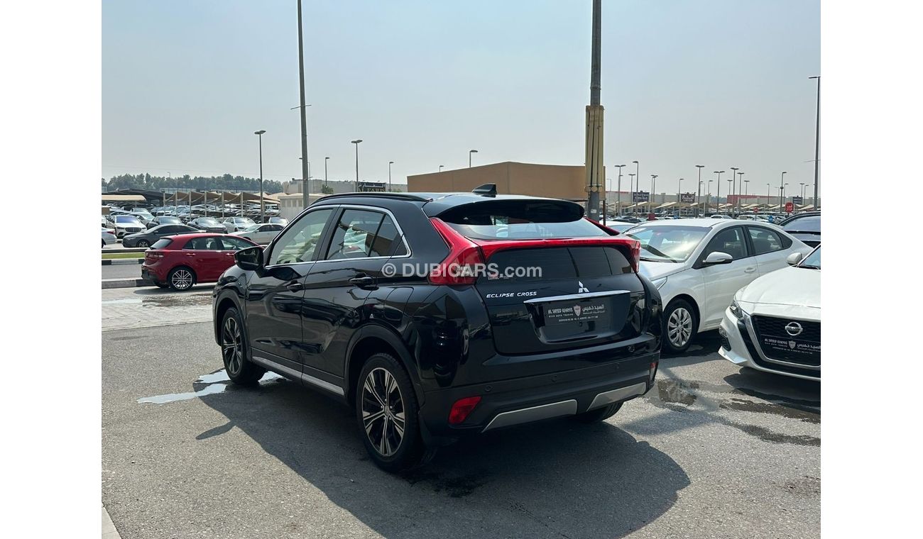 Mitsubishi Eclipse Cross GLS Mid ACCIDENTS FREE - GCC - FULL - 1500 CC +TURBO - PERFECT CONDITION INSIDE OUT