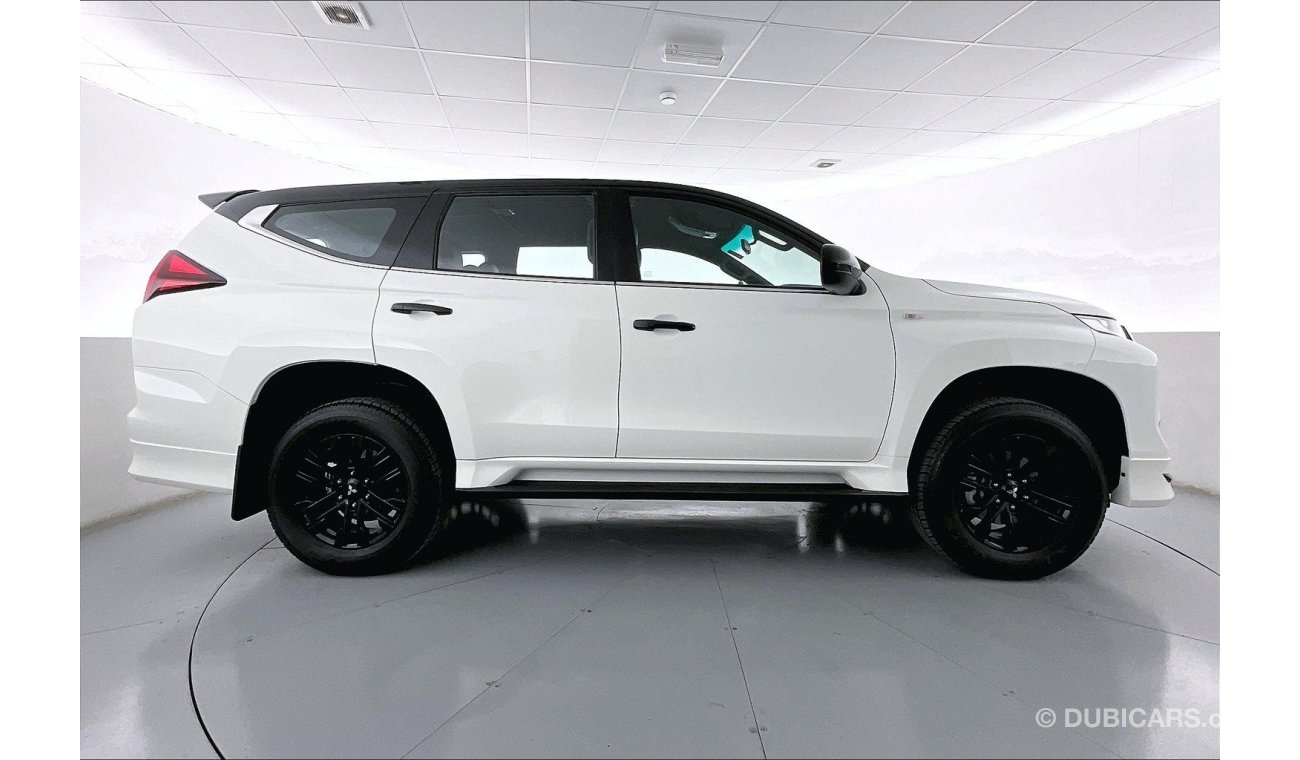 Mitsubishi Montero Signature | 1 year free warranty | 1.99% financing rate | Flood Free