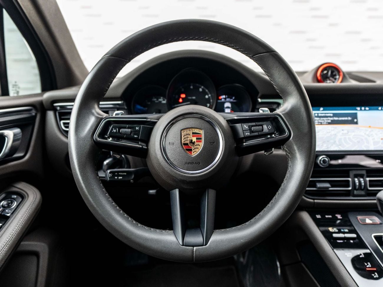 Porsche Macan Std 2.0L (252 HP)