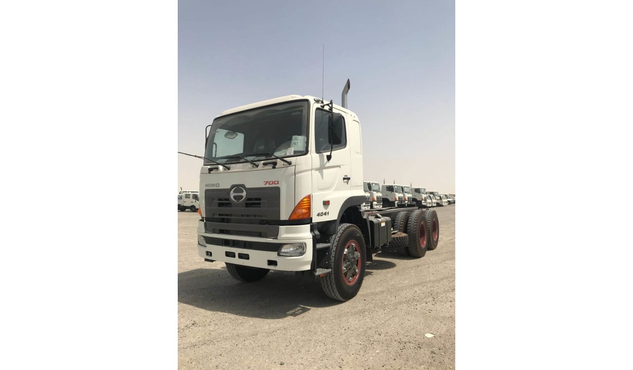 هينو 700 Series ZS - 4041 Chassis Single Cab 6x4 / 30 Tons