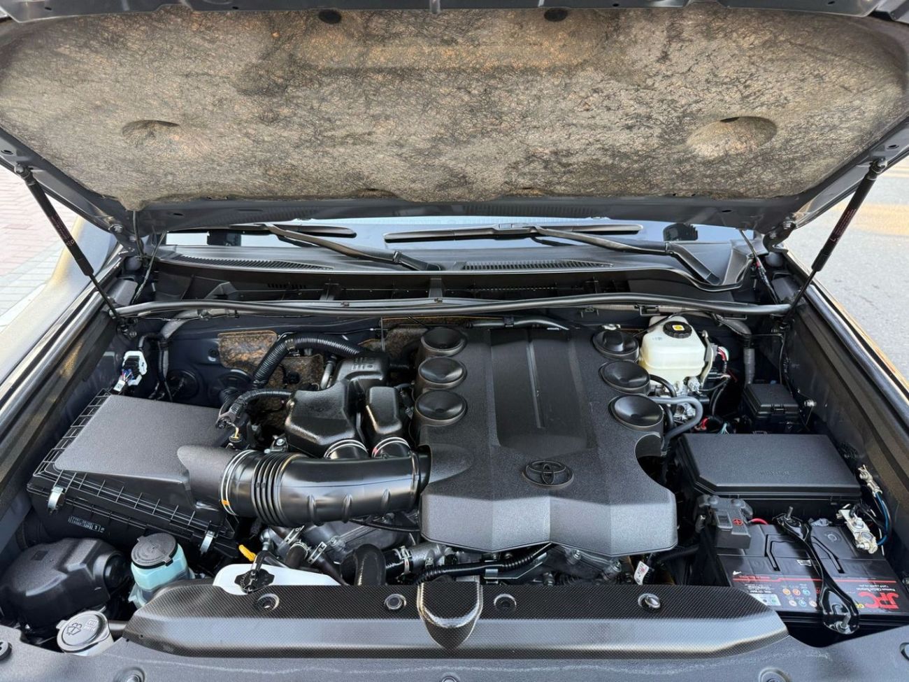 Toyota 4Runner 2024 TOYOTA 4RUNNER SR5-TRD KIT / UAE PASS