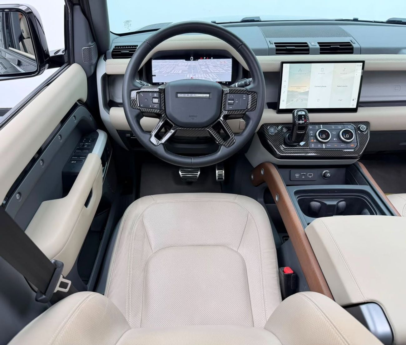 Land Rover Defender 110 X-DYNAMIC SE P300
