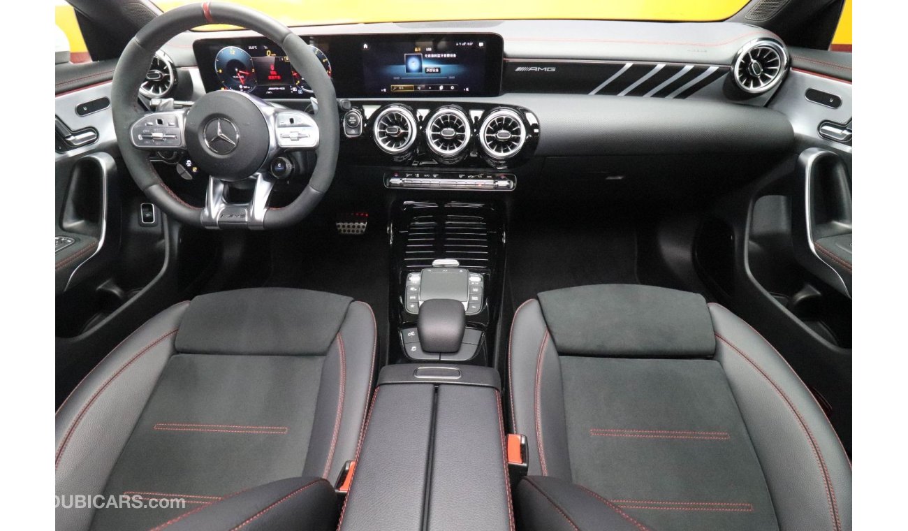 مرسيدس بنز CLA 35 AMG Mercedes Benz CLA 35 AMG 2022 GCC under Agency Warranty with Flexible Down-Payment