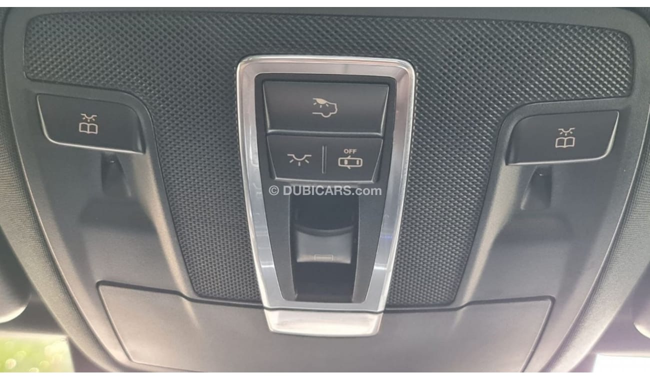 Mercedes-Benz GL 500 2015 4.7L Turbocharged V8 Partial Service History GCC Perfect Condition