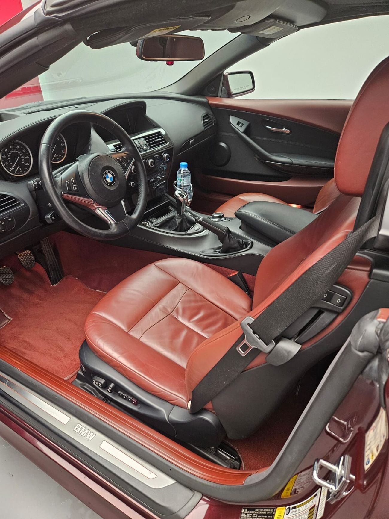BMW 650i 650i V8 manual gear convertible