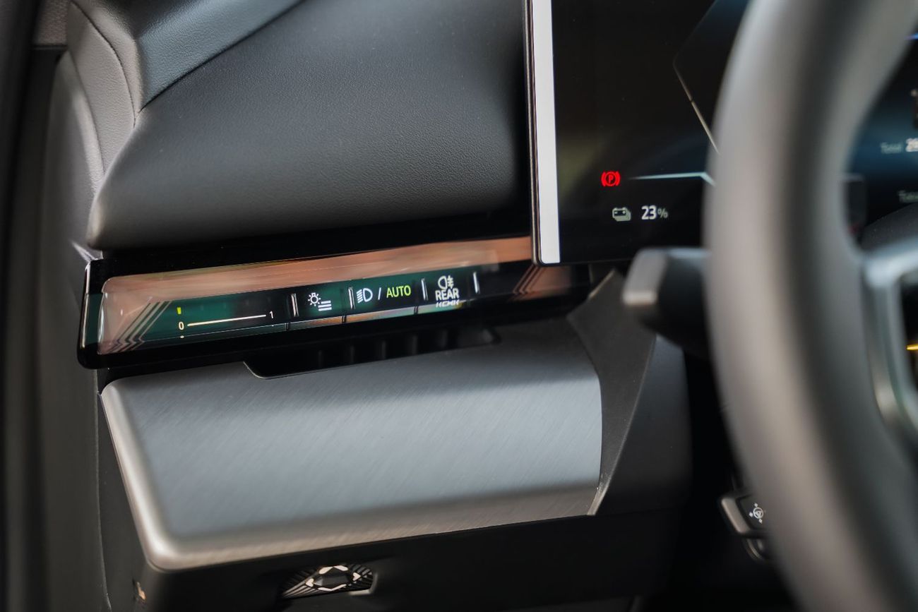 بي أم دبليو i5 2025 BMW i5 e-Drive 40L M-Sport package RWD 0km