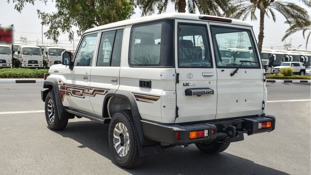 Toyota Land Cruiser 70 4.0L V6 Auto Transmission
