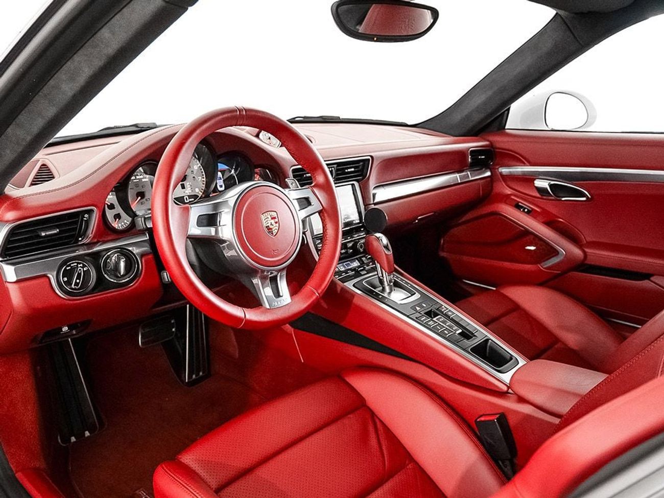 Porsche 911 Turbo 3.8L (500 HP) Coupe