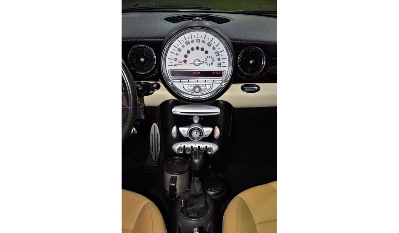 ميني كوبر إس VERY LOW MILEAGE! ONLY 76,000KM! ORIGINAL PAINT ( صبغ وكاله ) Mini Cooper S 2010 Model! GCC Specs