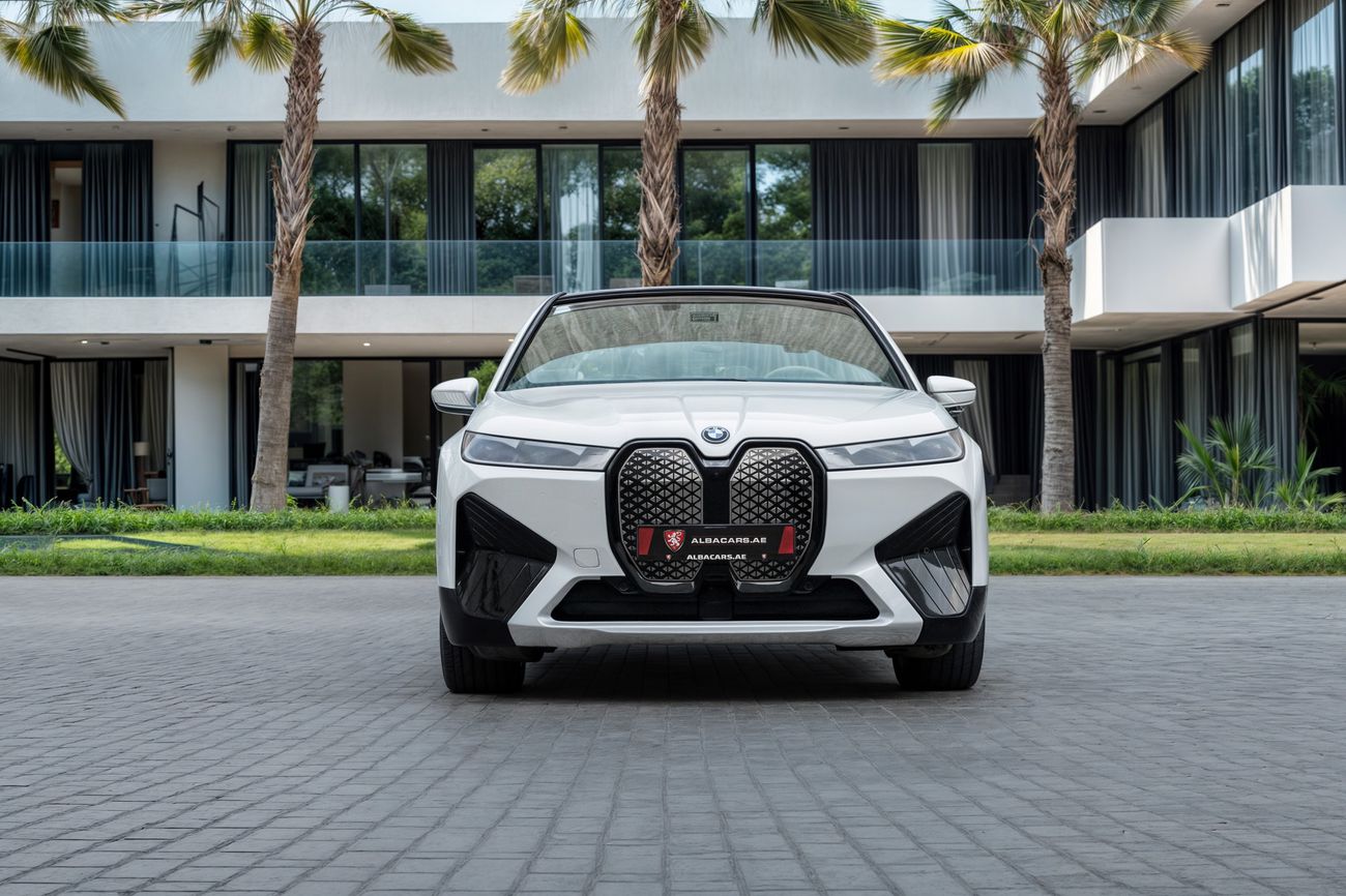 بي أم دبليو iX iX 40i | 3,917 P.M | 0% Downpayment | BMW iX 40i | BMW Warranty! | Ramadan Offer!
