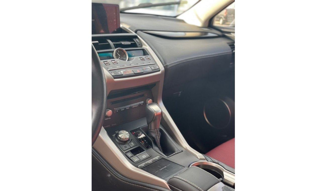 لكزس NX 300 *Offer**Best Price* 2019 Lexus NX300 2.0L V4 Full Option / Export only