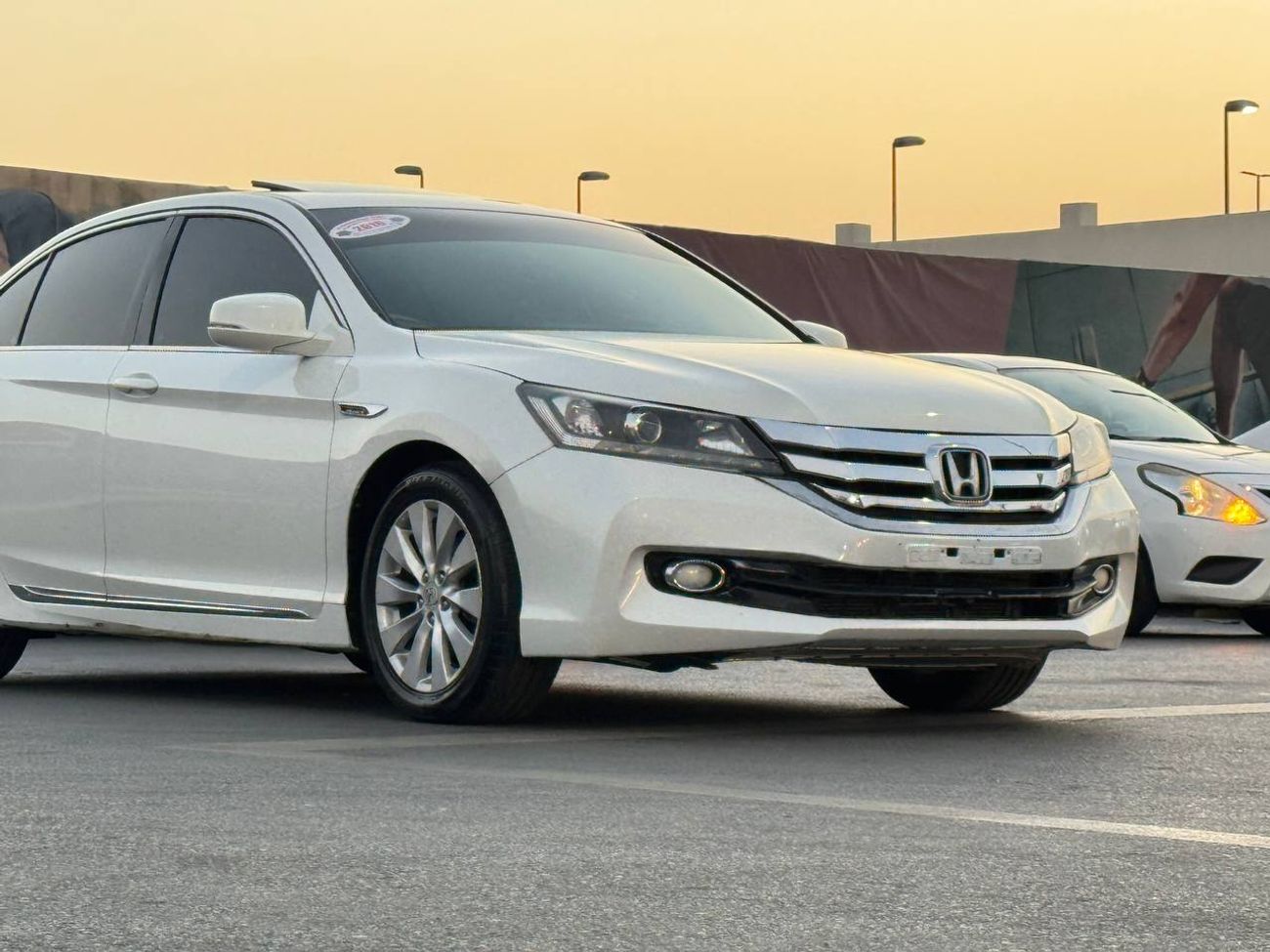 هوندا أكورد حالة ممتازة ومواصفات فاخرة