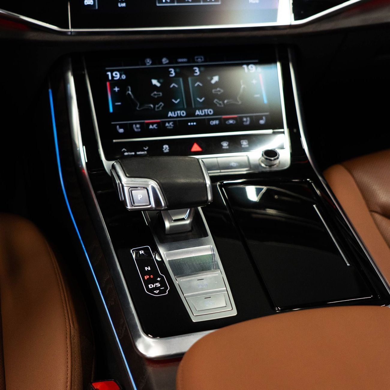 Audi Q7 55 TFSI quattro S-Line 3.0L AED  2,299 P.M • 0% Downpayment • Audi Q7 55 TFSI quattro S-Line • 1 Yea