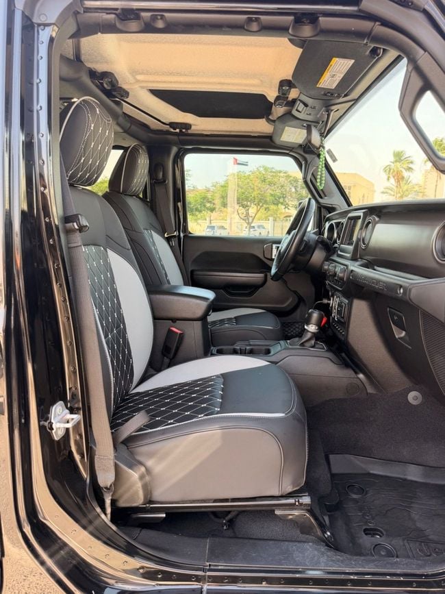 Jeep Wrangler Unlimited SPORT PLUS, миниатюра 28