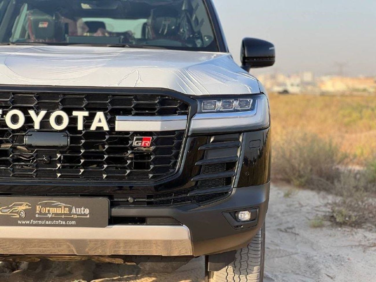 تويوتا لاند كروزر GR-S 3.5L HEV A/T // 2025 // FULL OPTION WITH RADAR , 360 CAMERA , JBL SOUND SYSTEM // SPECIAL OFFER