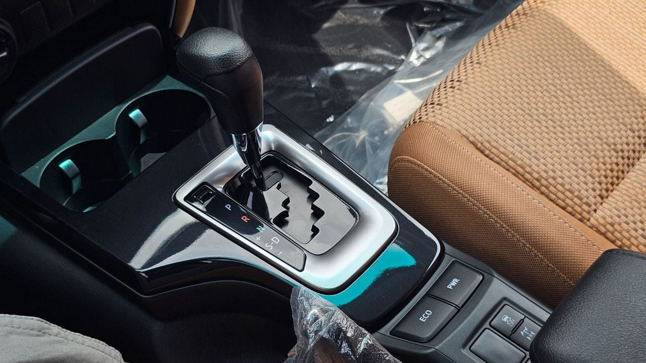 Toyota Fortuner SR5