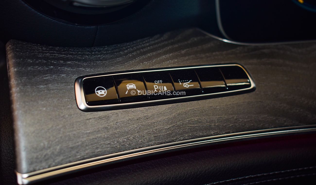 مرسيدس بنز ايه ام جي جي تي 43